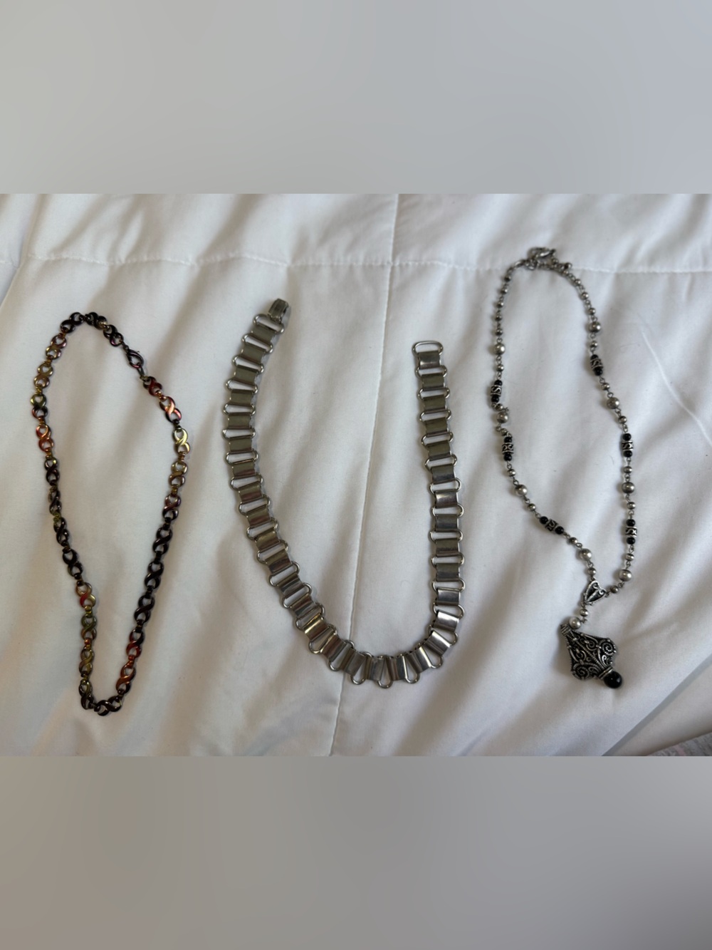 Necklaces costume jewelry 3 in set